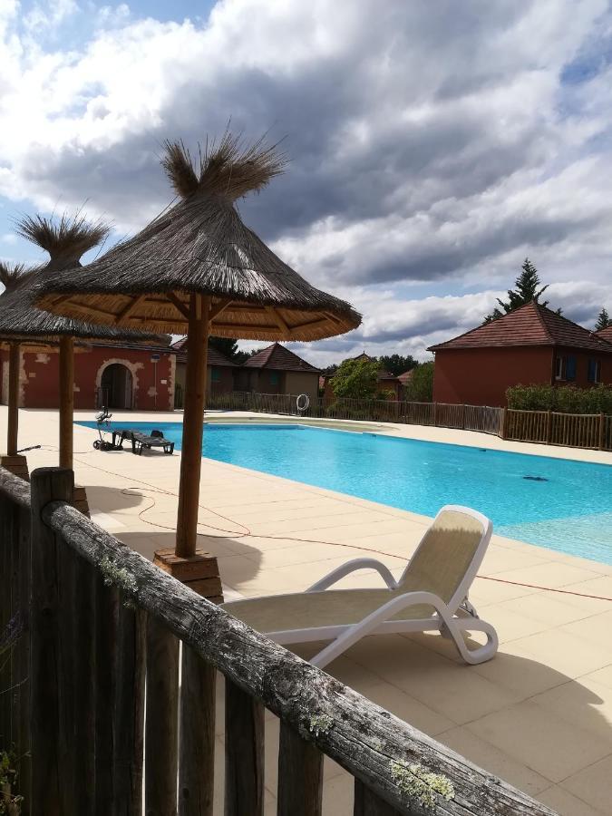 "Chezvero46" Residence 3 Etoiles Avec Piscine, Wifi Et Velos Prayssac Exterior photo